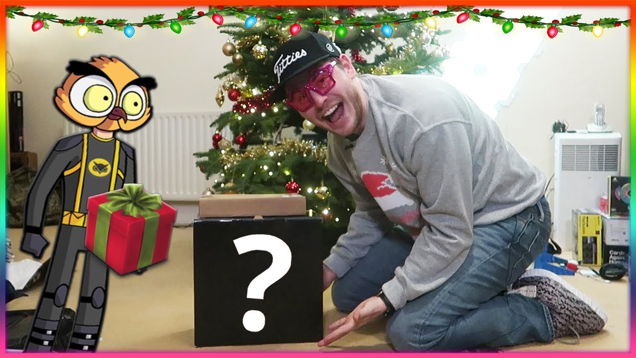 OPENING EVEN MORE GIFTS FROM VANOSS! (A Terroriser Christmas 2018)