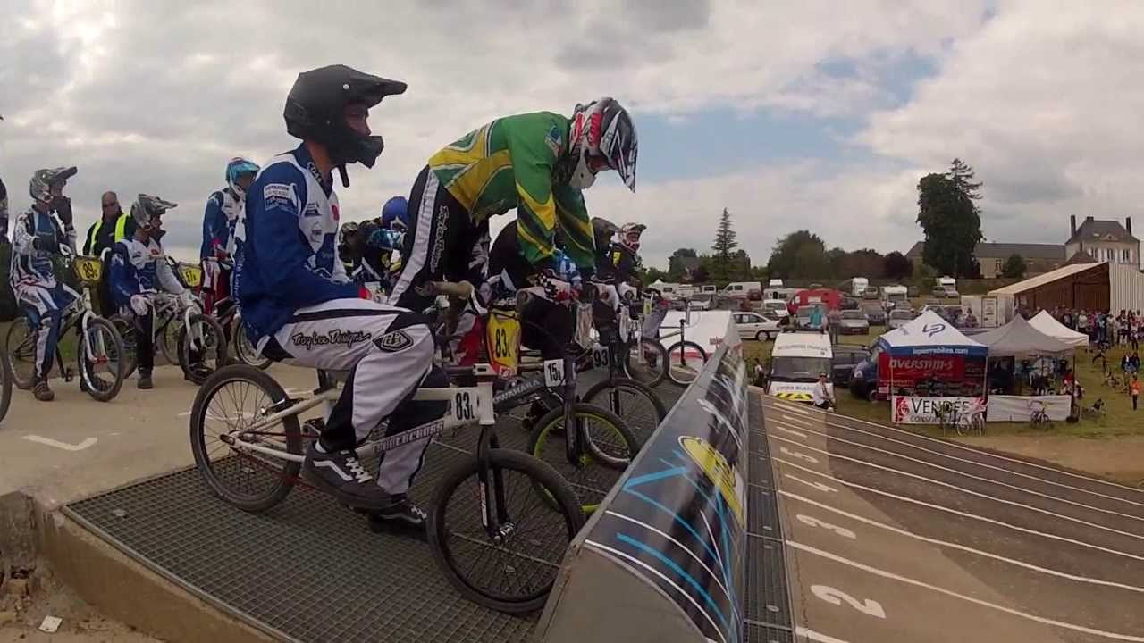 final BMX race 25 29 ans 2013 à Conlie