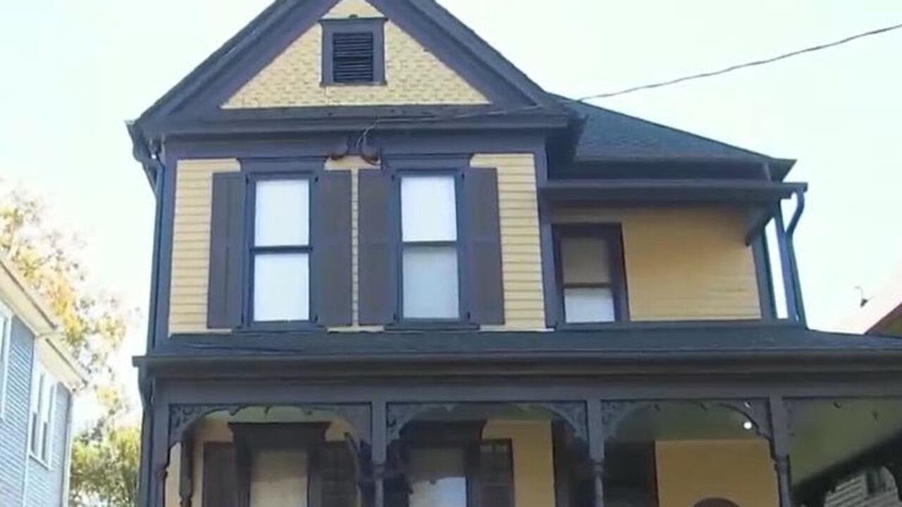 Thousands visit historic MLK landmarks in Atlanta