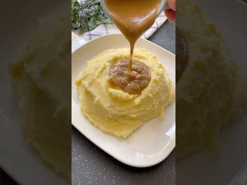 وصفة البطاطس المهروسة بالصوص البني زي المطاعم