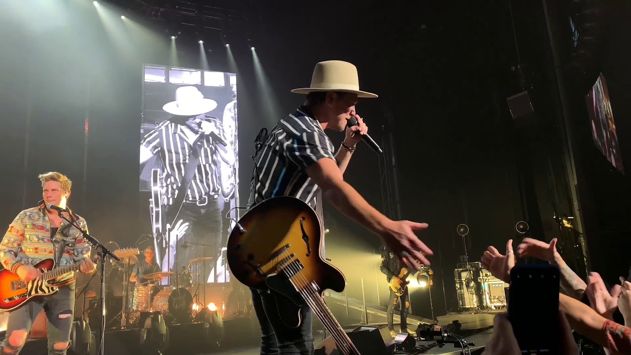 NEEDTOBREATHE Live Feet, Don't Fail Me Now (iPhone XS Max Stereo 4K