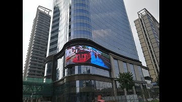 Outdoor 300sqm curved big LED video wall for advertising