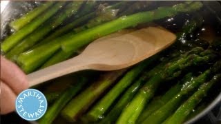 Quick Tip: Cooking Asparagus⎢Martha Stewart's Cooking School