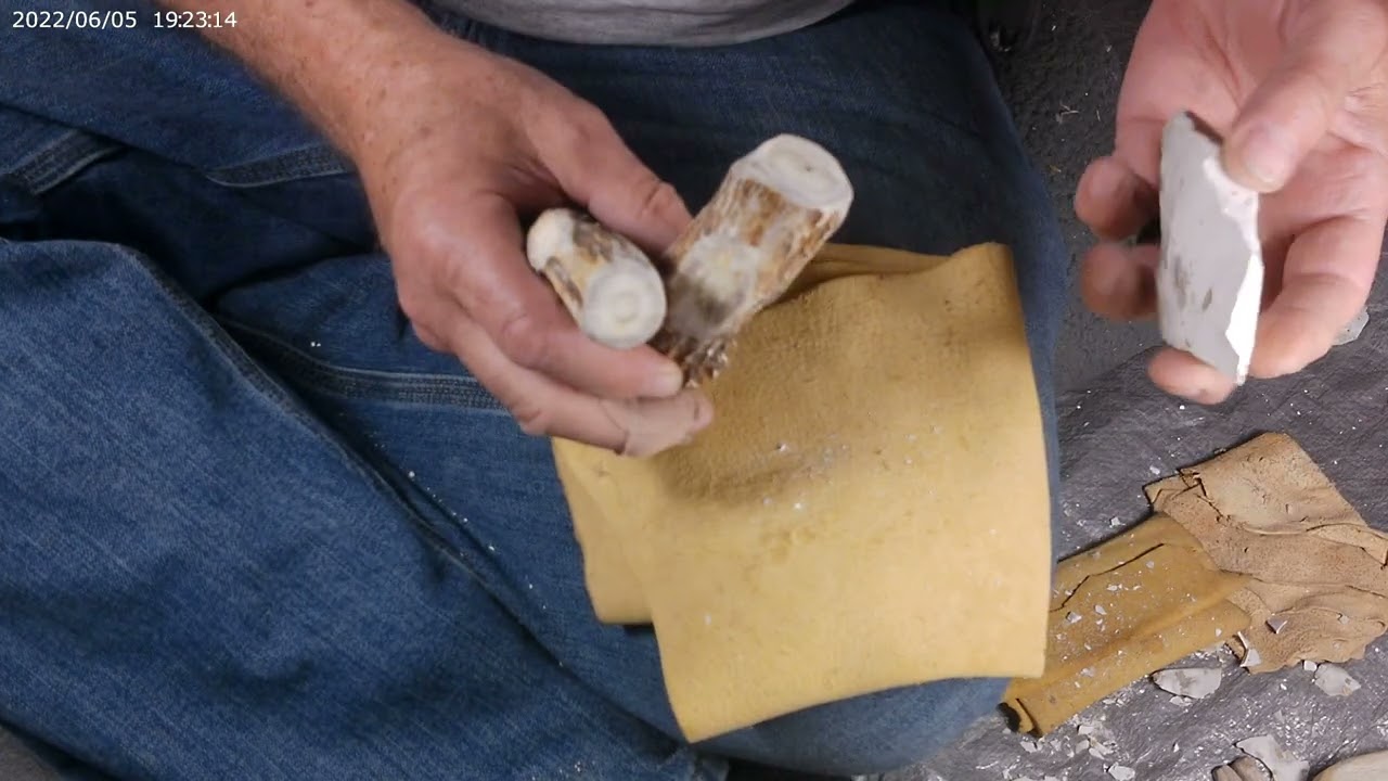 primitive flintknapping kit