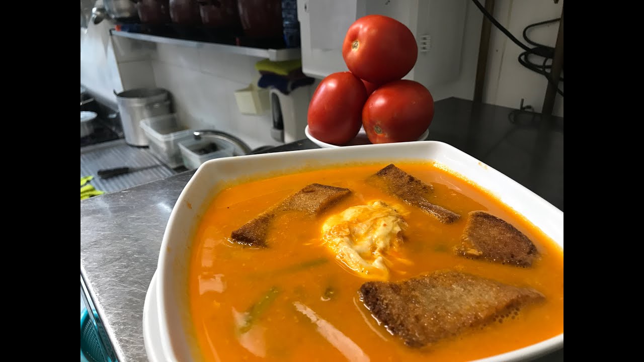 Sopa de esparragos