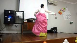 Korean traditional dance in Australia