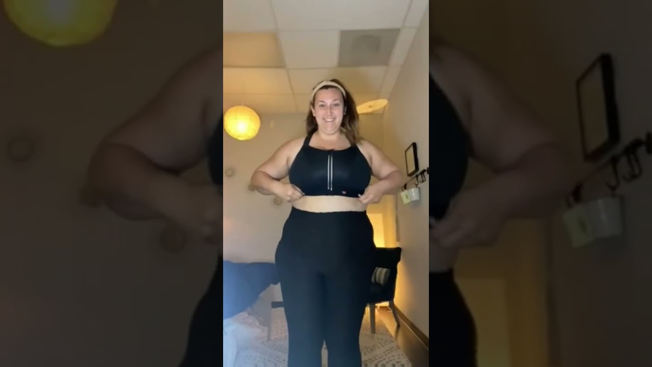 Women Nylon Spandex Padded Non Wired Front Zip High Intensity Workout Sports Bra