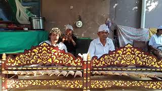 Tabuh rindik pengaksama ll cover pedungan ll indah nya puja wali ring pura taman beji bulakan kembar