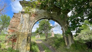 La Pas Pe Lângă Monumente Tăcute. Ansamblul Castelului Haller Din Gârbou, Sălaj.
