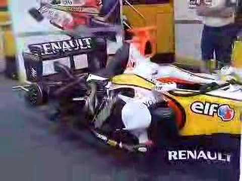 Renault F1 car playing the British National Anthem