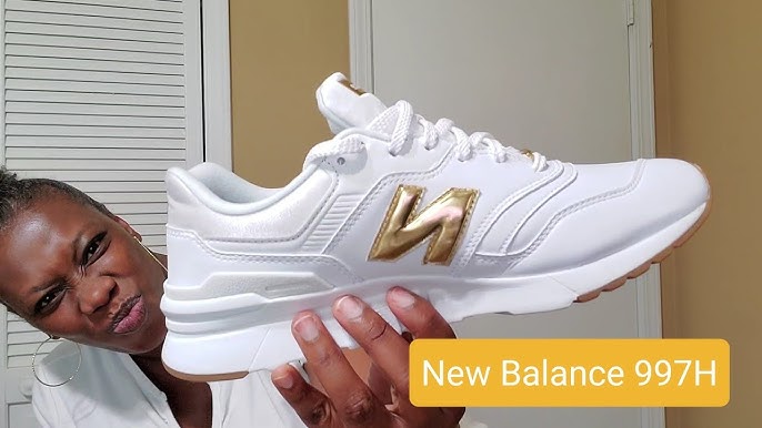 Joes New Balance Outlet - YouTube