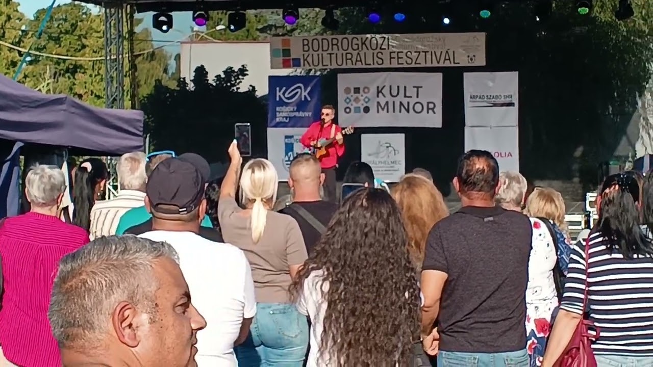 Delhusa Gjon-Nika Se Peri Meno(Királyhelmec)