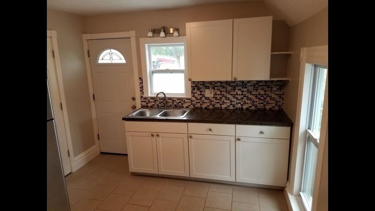 Apartment for Rent in Grand Rapids, MI 3BR/1.5BA by Grand Rapids, MI