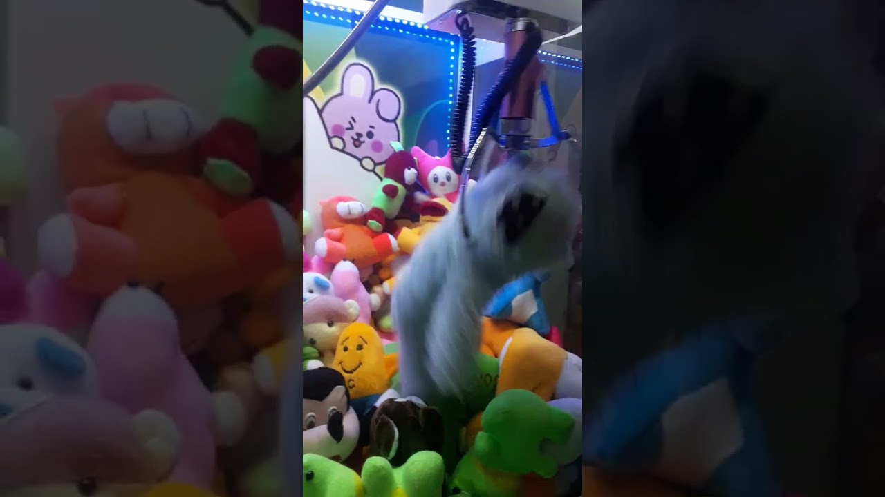 CAPIT BONEKA BERUANG BESAR !!1 KOIN SUDAH KENA..LOH ..CAPIT KAMPUNG