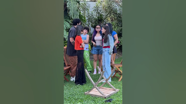 Pobre danielita. Renata no entiende que Daniela estuvo enferma.Ya lo fueron a ver #musica