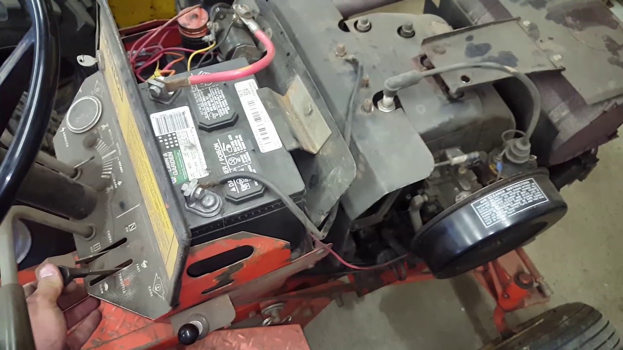1979 CASE 444 Engine Running Kohler K321AS - YouTube