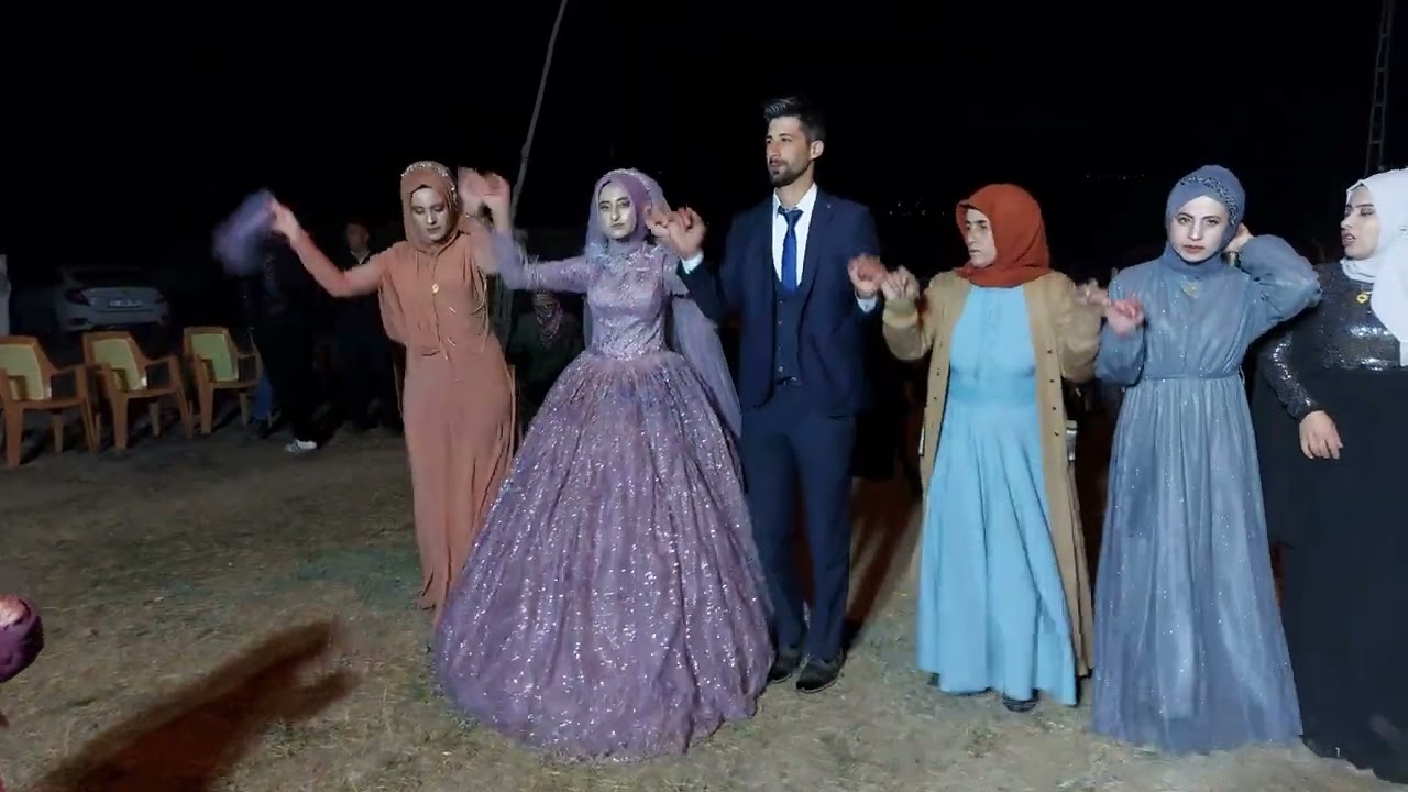 yeğenim ibonun  nişanından bir bölüm