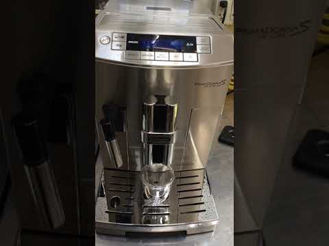 Leaking Delonghi Prima Donna Deluxe S 3028 Test Youtube