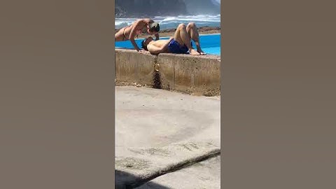 Over the Top PDA || ViralHog