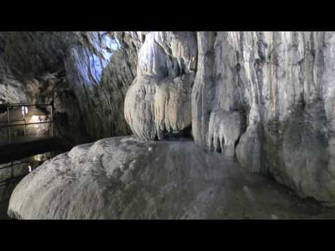 Videó: A Legjobb Barlangok, Amelyek Az Egyesült Államokban Kirándulhatnak