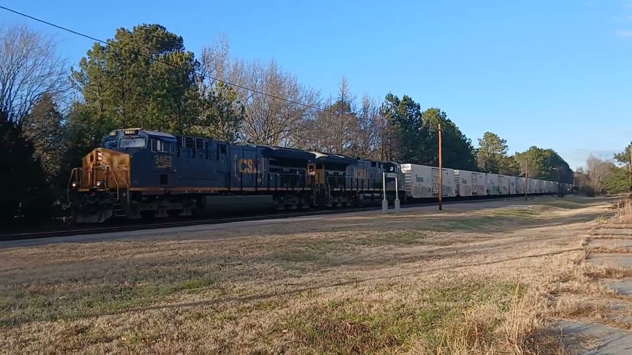 CSX IO31 Heads Southbound through Petersburg, Va. 