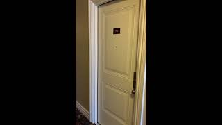 540 W. Briar #7G - Large Vintage 2-Room Studio w/ Heat Included!