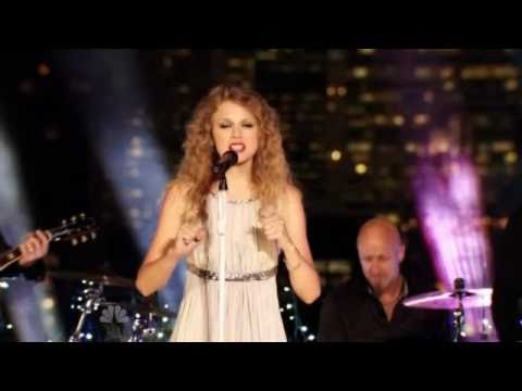 The Story of Us - Taylor Swift live with Penguins ...