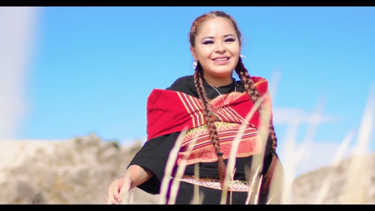 Grupo  BOLIVIANO CHOQUE  I   AMALAYA PRESTO CALLE  I  LUMA  STUDIOS