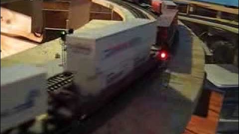 NJ International Signals and Superelevation HO scale