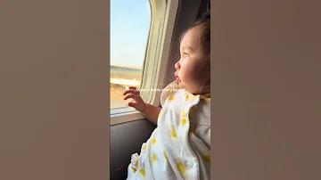 Flights With Ava Are Fairly Easy Right Now But We Heard Pop Pulse Nation Poppulsenation 