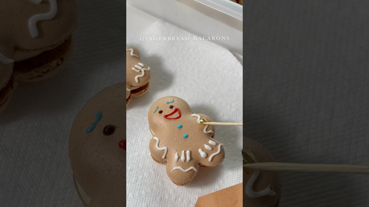Gingerbread man macarons 