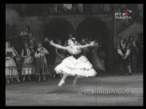 Video: Olga Lepeshinskaya: biografi, foto, personlig liv. Ballerina Lepeshinskaya Olga Vasilievna og Stalin