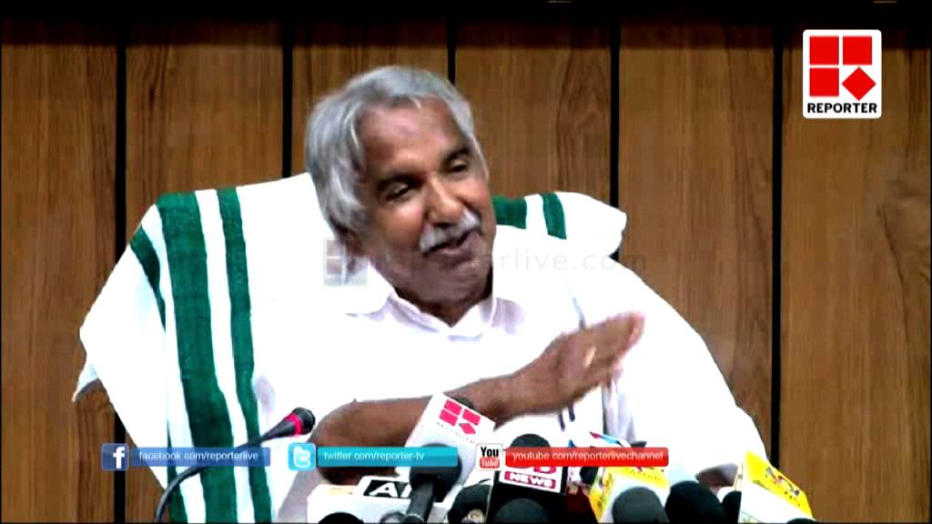 Oommen chandy on Bar controversy