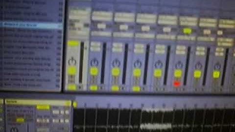 Jazzmutant Lemur v2(beta) + Ableton Live