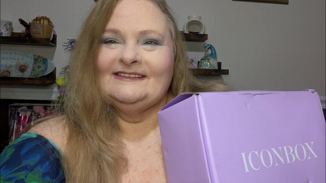 @iconbox by @ipsy May 2025 - YouTube