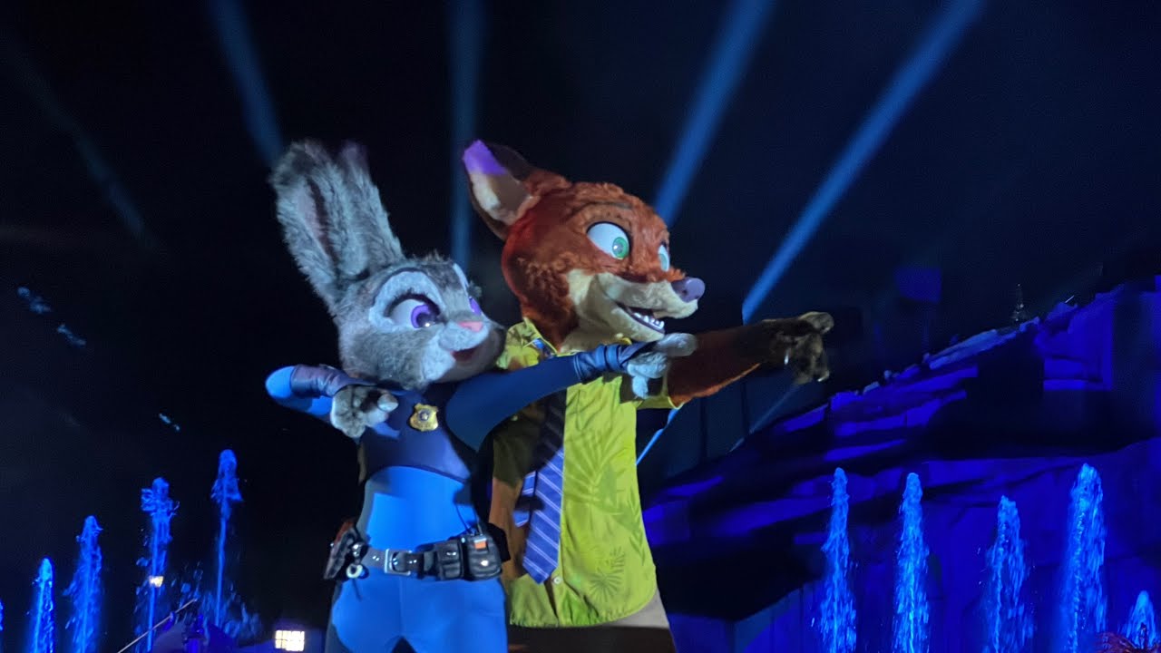 Show : Disney Hits on the Street! | soirée Pass Annuel « Sounds of Magic” | Disneyland Paris 2025