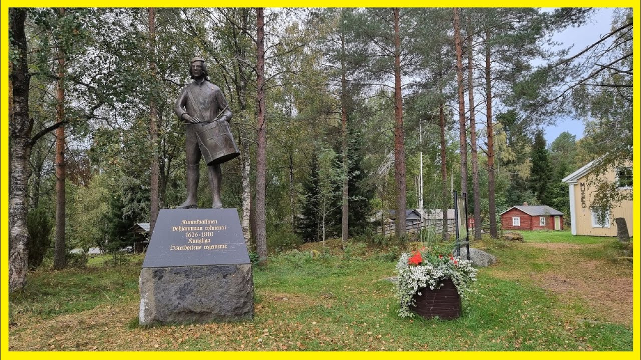 Pohjanmaan rykmentin muistopatsas Rumpalipoika Lohtajalla