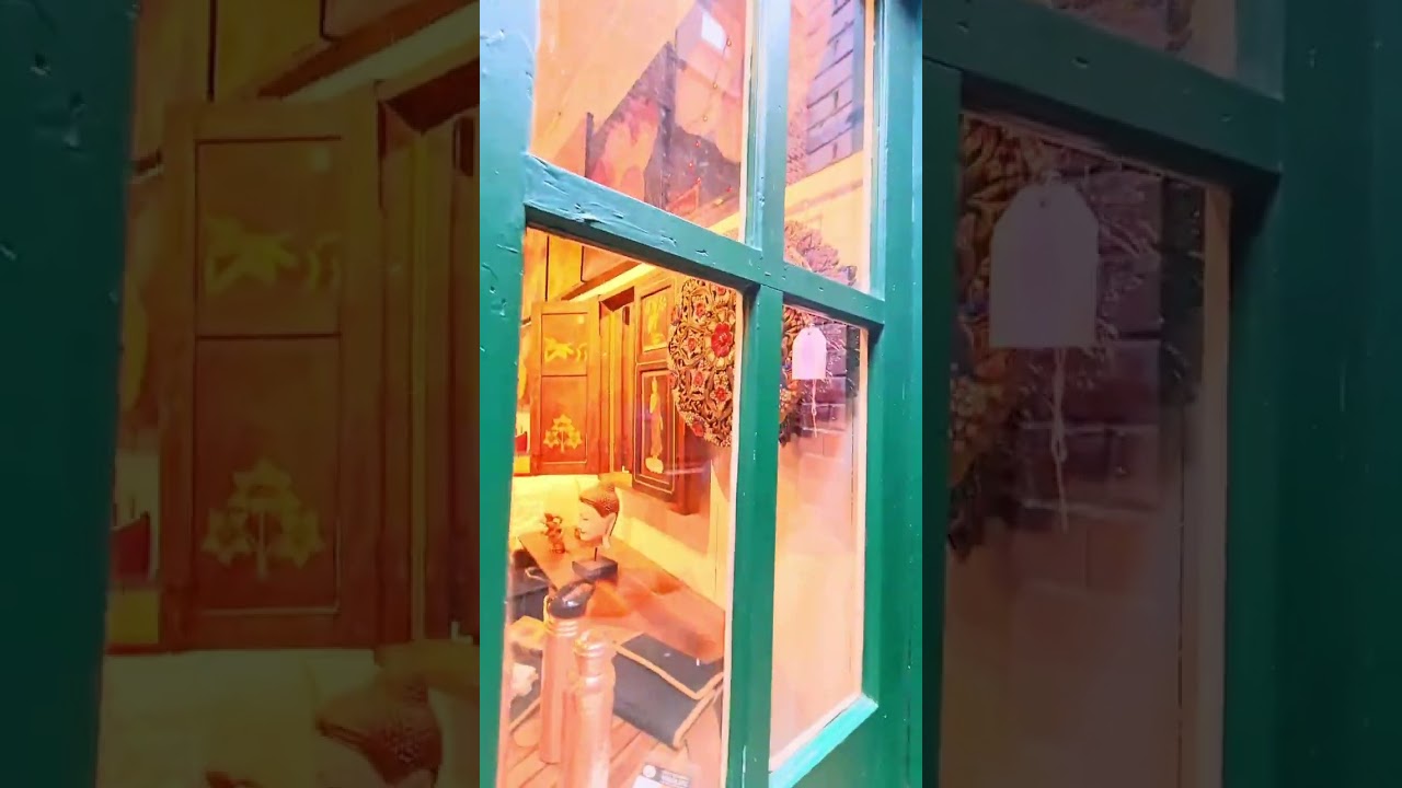 Chinatown Alley in Victoria, BC