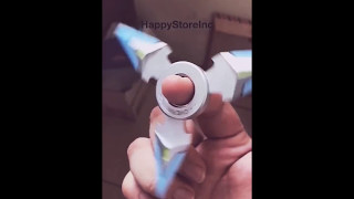 HappyStoreInc Hand Fidget Spinner Genji Overwatch Shuriken Demo