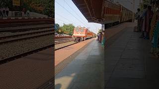 sajna k sajde me #locopilot #train #alp #dreamjobs #indianrailways #upsc