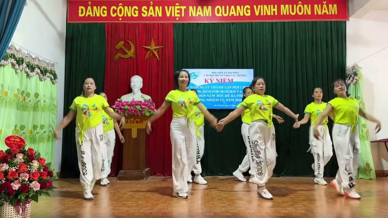 Nhảy shuffle dance CA VANG PHỤ NỮ VIỆT NAM- Bích ngọc;  CLB Bản Táo