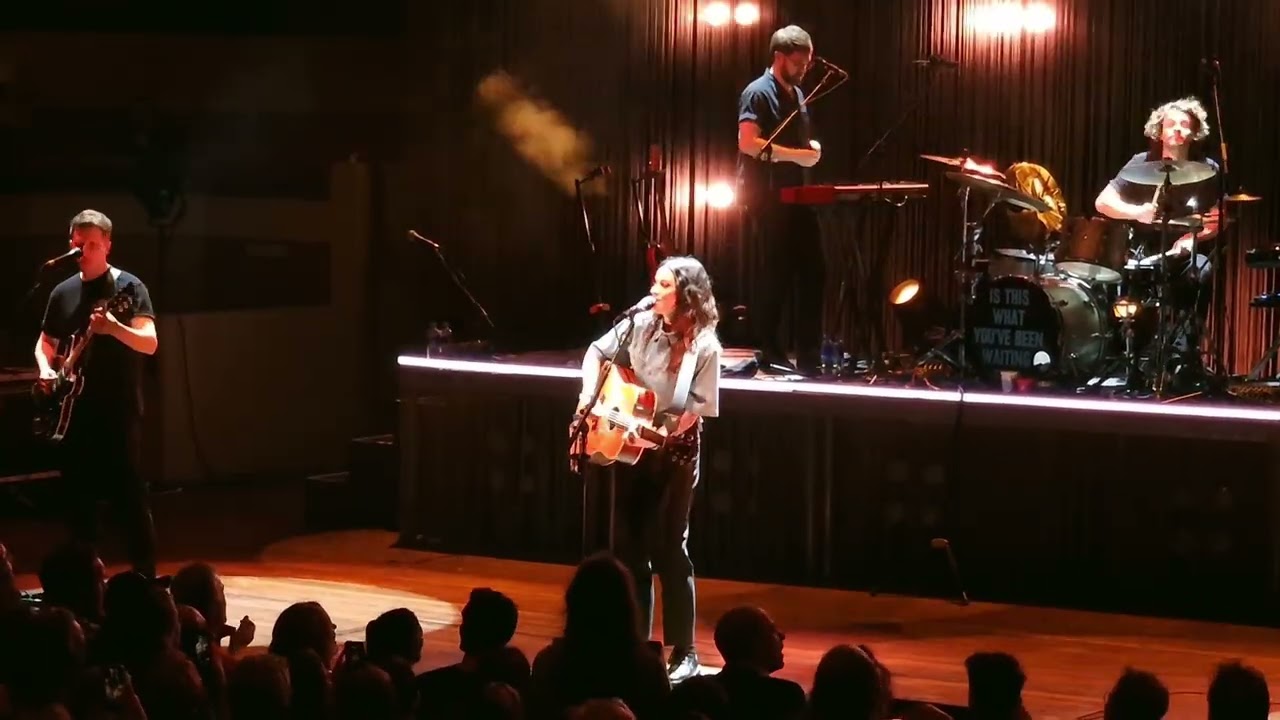 Amy Macdonald - Mr. Rock & Roll - live @TivoliVredenburg Utrecht 🇳🇱 24 February 2026