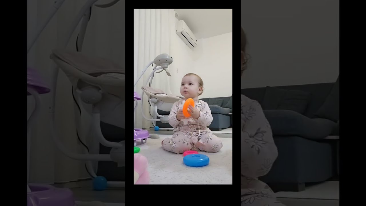 Telefonu Fark Edince Kameranın İçine Giren O Tatlılık! (01:15 Şoku) 😅 #tbt #shorts