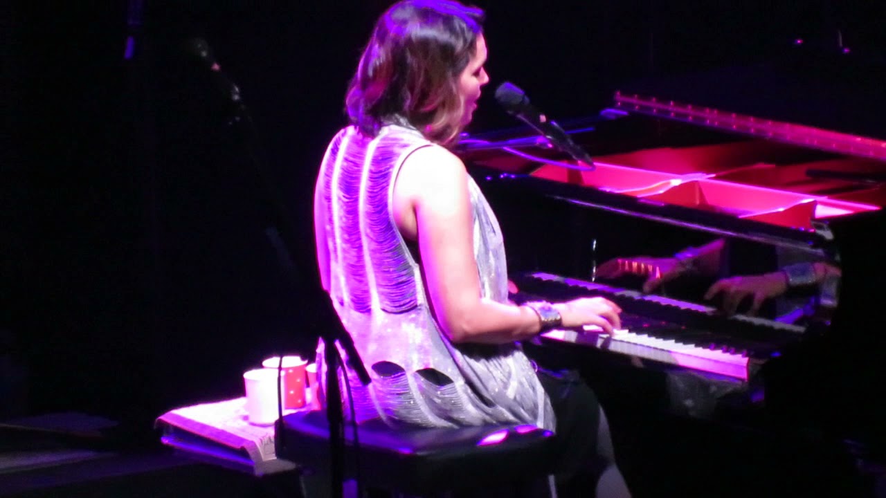 2017 03 08 Norah Jones - Humble Me