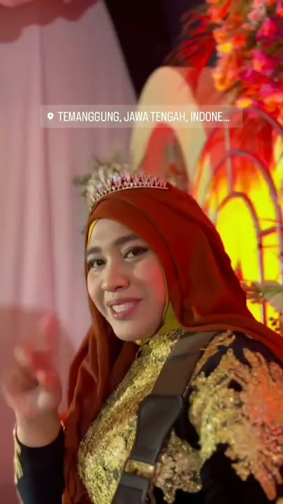Kak Reni Menebar Senyum