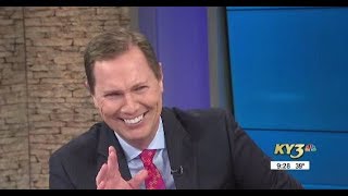 Blow up bathroom? News anchor can&#39;t stop laughing! News blooper