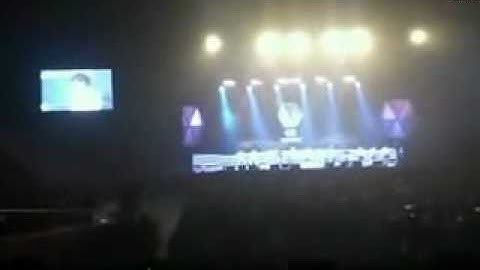 [Exo showcase] Lay/YiXing talks about Exo-M dorm arrangement 120331