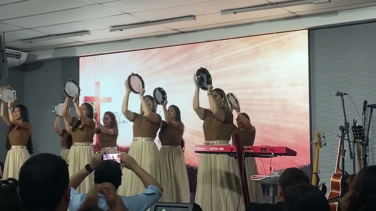 Corinhos de fogo 🔥 Pandeiro Medley Miriam Lima 