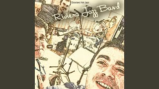 Video thumbnail of "Riviera Jazz Band - C'est si bon"