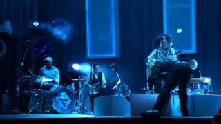 Jack White - Seven Nation Army pt.1  (live @ Governors Ball, Day 2 06/07/2014)